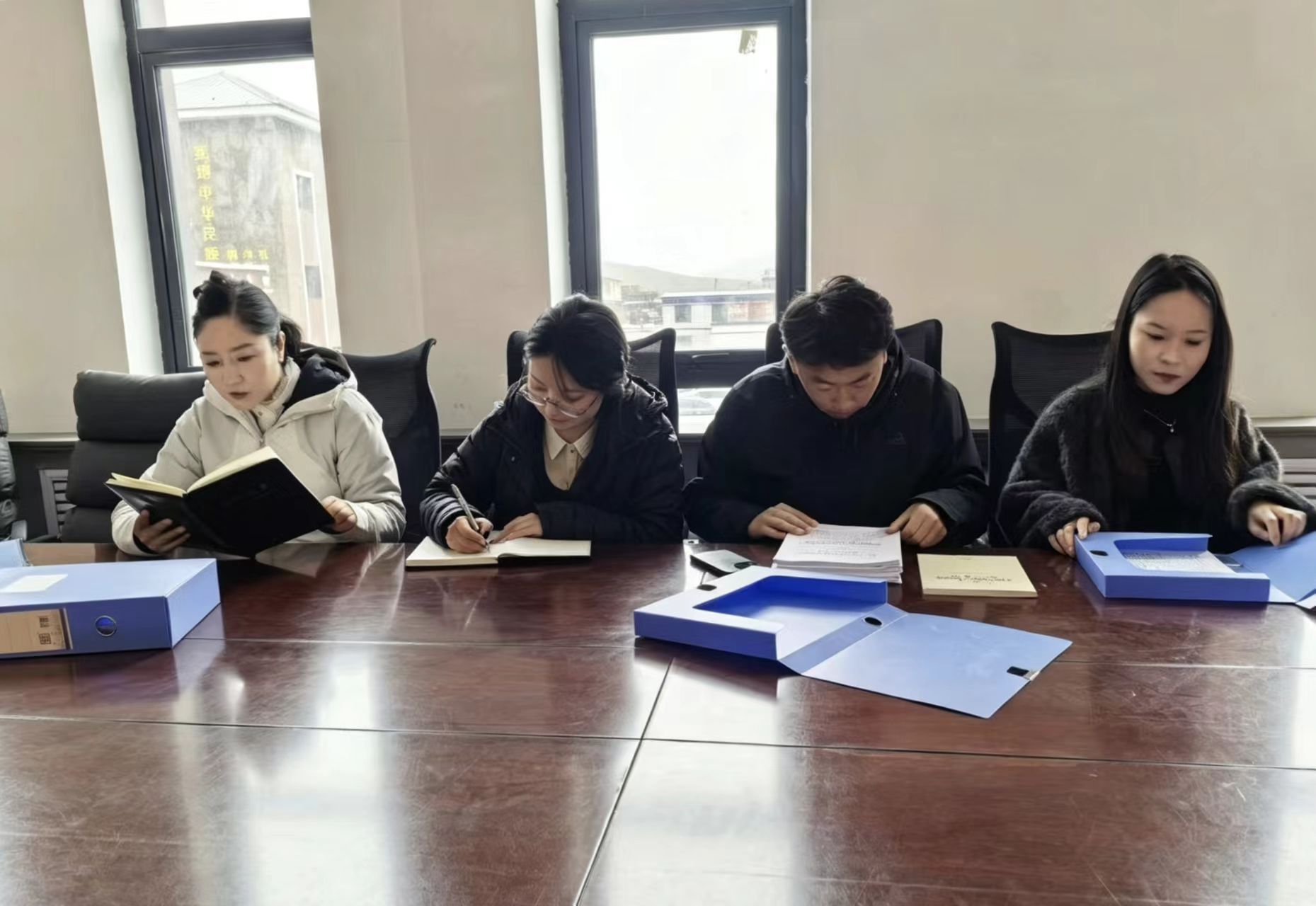 突击督查严纪律 紧盯履职提质效—— 县委组织部“四不两直”抓实驻村工作队 日常监管工作